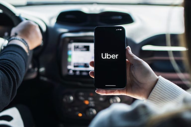 Uber refuerza la seguridad de los socios colaboradores con la nueva función “Zonas de Alerta”