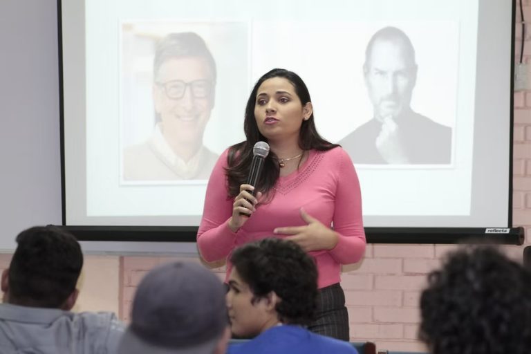 Periodista nicaragüense exiliada Jennifer Ortiz denuncia falta de protección en Costa Rica tras amenazas de muerte