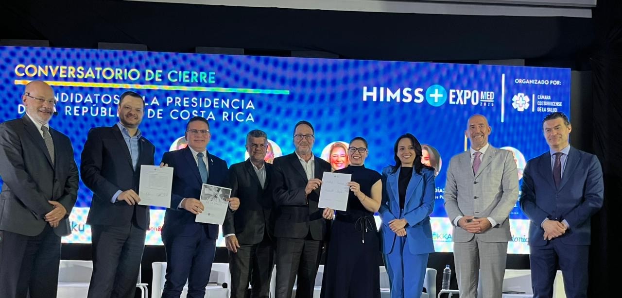 Imagen principal del artículo: Aspirantes a la Presidencia firman compromiso con el Decálogo Nacional de Salud