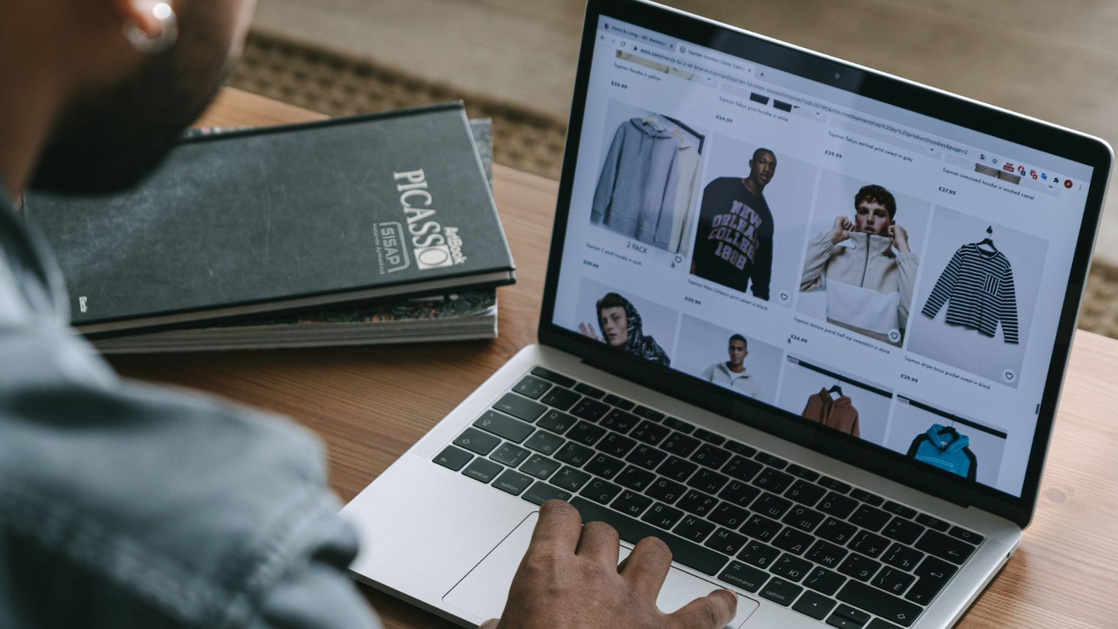 Imagen principal del artículo: Expertos alertan sobre nuevas formas de fraude en línea impulsados por inteligencia artificial