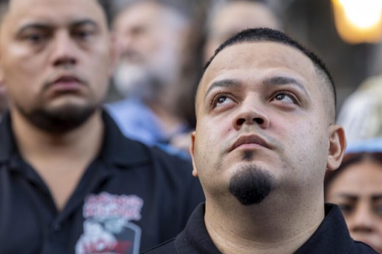 Ministro de Seguridad contradice afirmaciones del gobierno de Trump en tribunal que analiza deportación de Kilmar Abrego