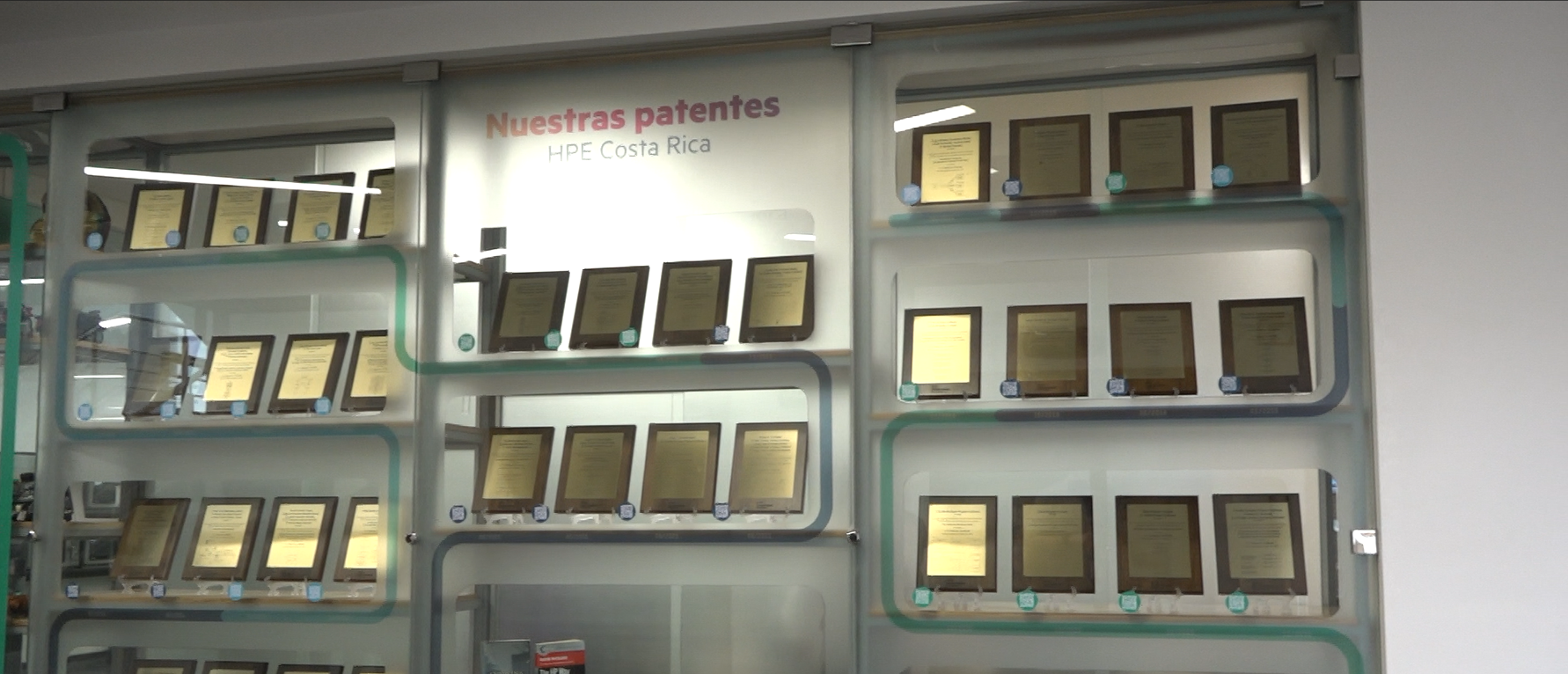 Imagen principal del artículo: Hewlett Packard Enterprise alcanza 40 patentes desarrolladas desde Costa Rica e impulsa al país hacia un hub global de innovación