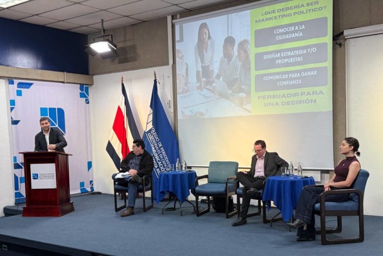 Fiscalía del Colper analiza desafíos éticos y regulatorios de la publicidad política en tiempos de campaña