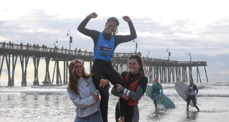 Surfista tica Lía Díaz ganó el torneo Surfing for Hope Longboard Classic