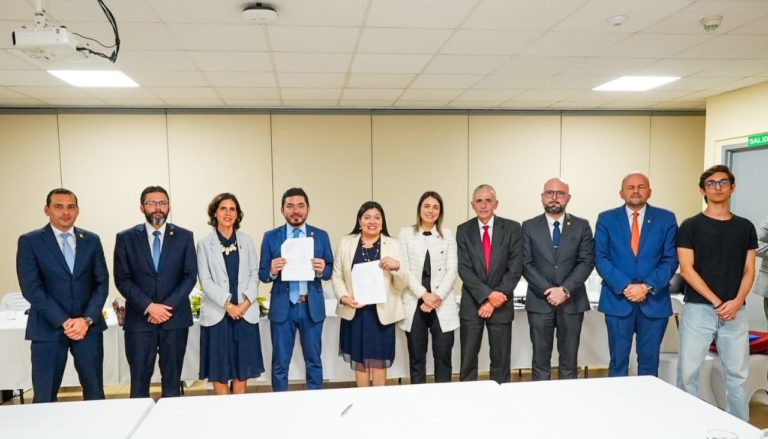 Gobierno dará a universidades ₡62.590 millones postergados del FEES a partir del 2026