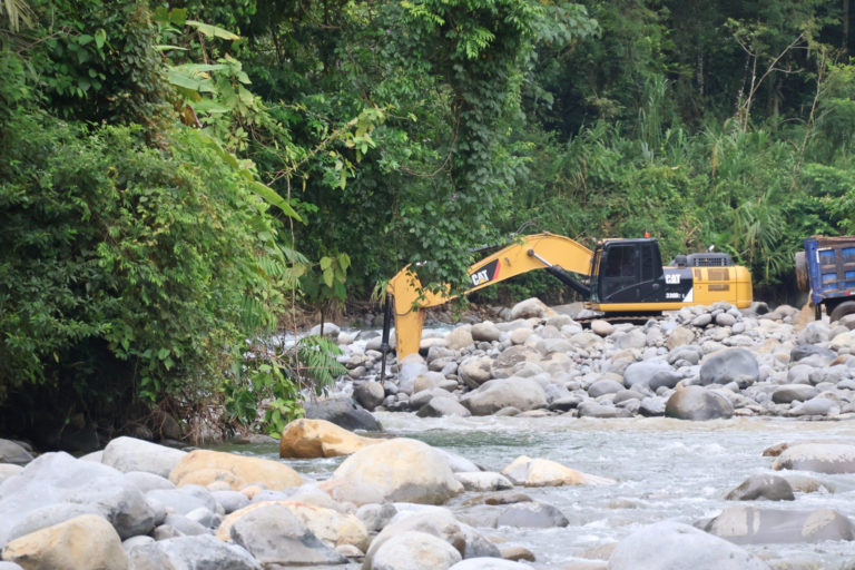 Concejo de Puntarenas aprueba moratoria para frenar extracciones en el río Guacimal
