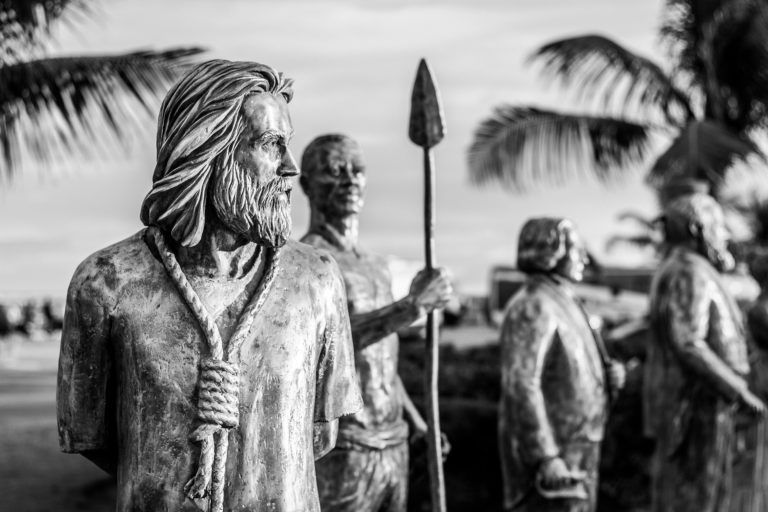 Los monumentos del futuro: una telaraña con Jurgen Ureña y David Díaz-Arias