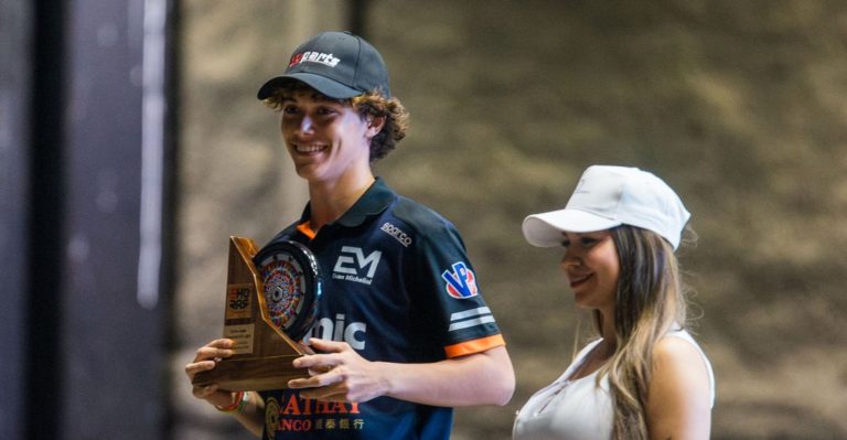 Evan Michelini cierra la temporada 2025 con experiencia europea y podio en Costa Rica