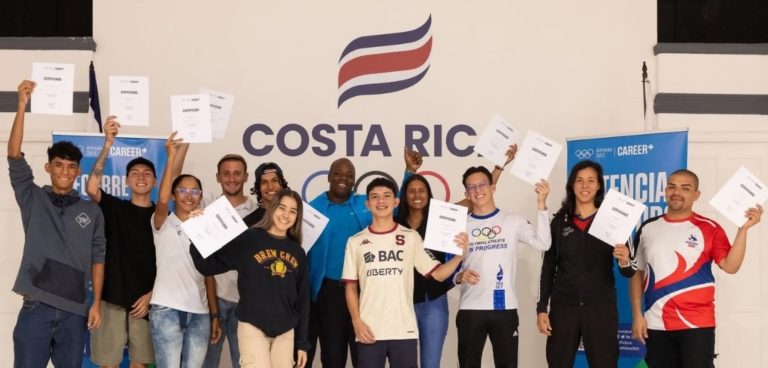 Atletas de Costa Rica reciben capacitación para transicionar a la vida profesional tras el retiro deportivo