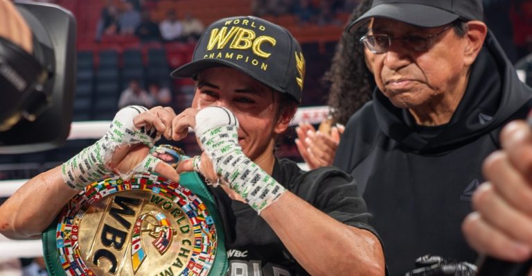 Yokasta Valle defiende con éxito su título mundial del WBC en Miami