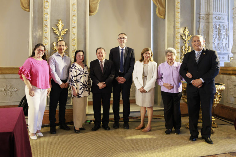 Documentos de tres instituciones del MCJ ingresan al Registro Nacional de Memoria del Mundo