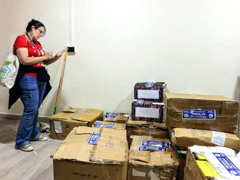 Salud retira del mercado cerca de 3.000 productos de nicotina y tabaco tras operativos en 10 establecimientos