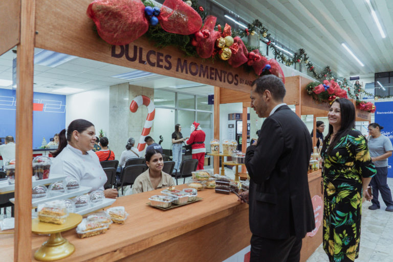 BCR inaugura "Feria Navideña Pyme" con la participación de 133 emprendedores en todo el país