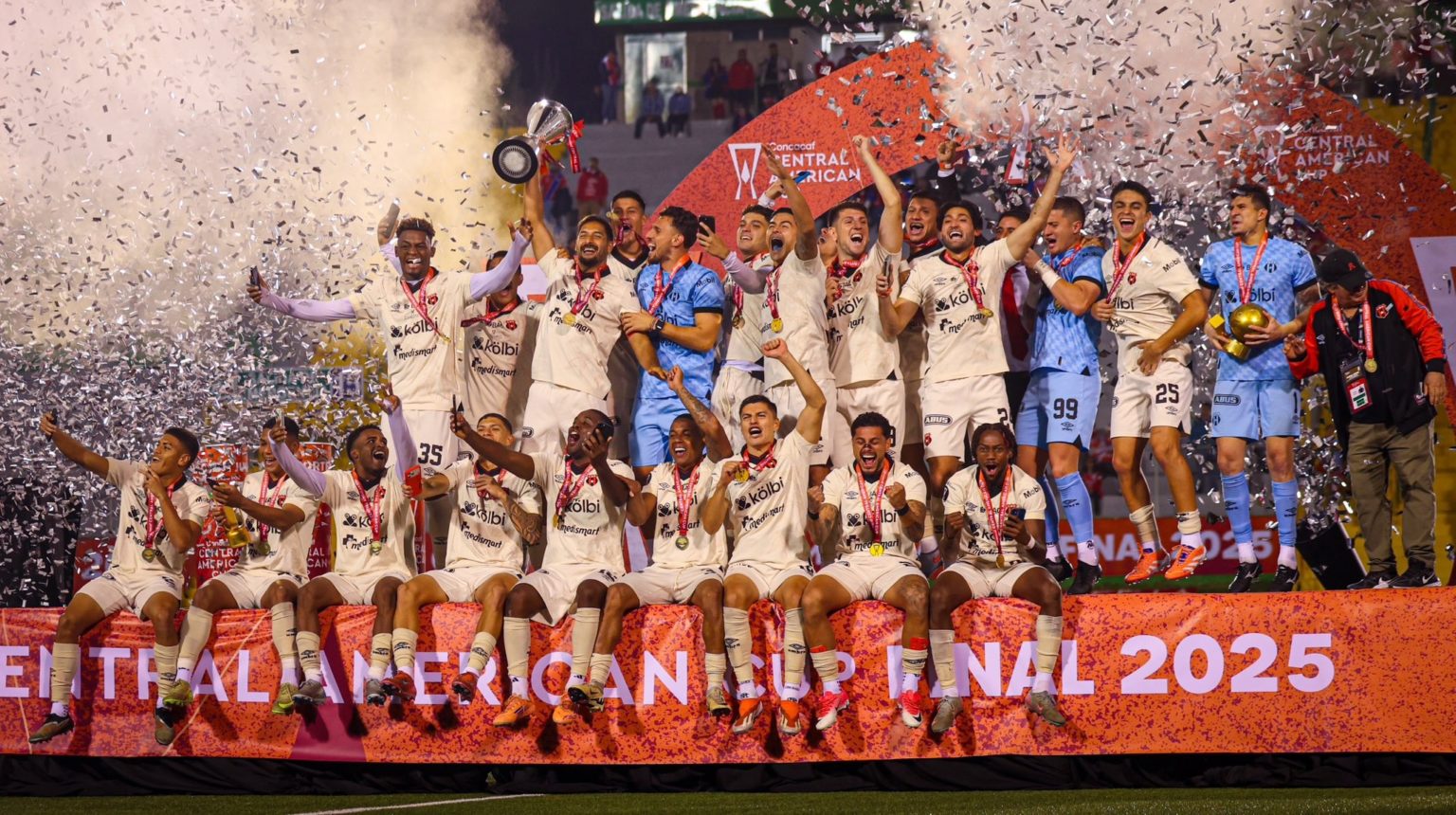 Imagen principal del artículo: LDA saca la cara por Costa Rica y se proclama tricampeón de Centroamérica