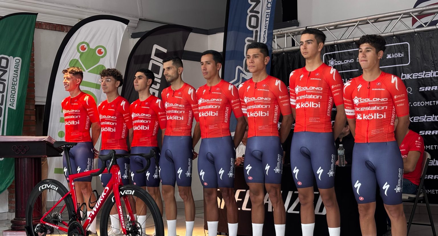 Imagen principal del artículo: Equipo Colono Bikestation kölbi confirma su alineación para la Vuelta a Costa Rica 2025