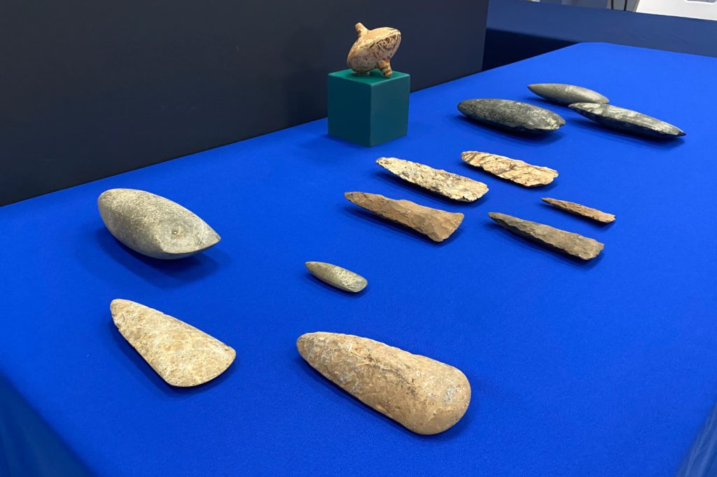 FBI devuelve a Costa Rica 13 piezas arqueológicas tras incautación