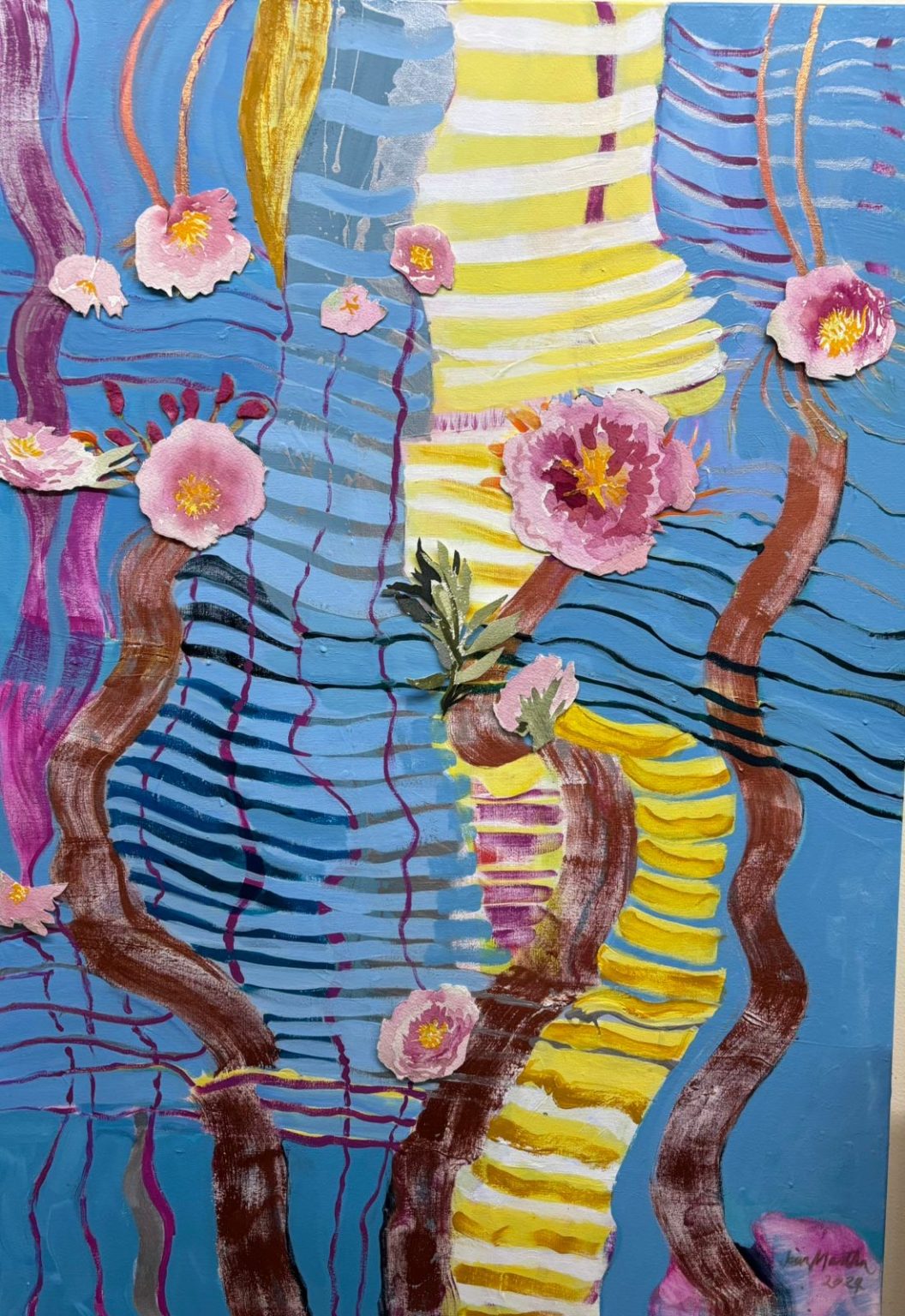 Imagen principal del artículo: Joan Martha inaugurará exposición de pintura y collage en Café WOKAPI
