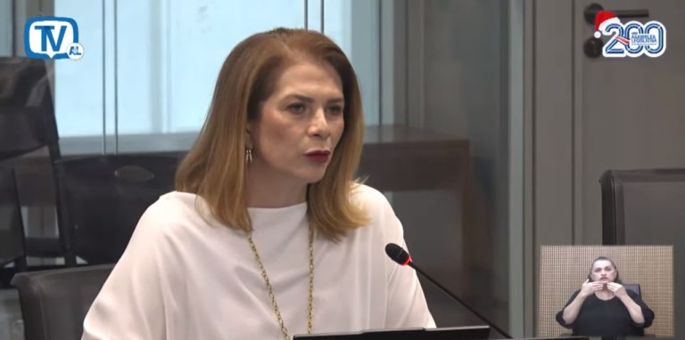 Mónica Araya revela inusual petición de Casa Presidencial