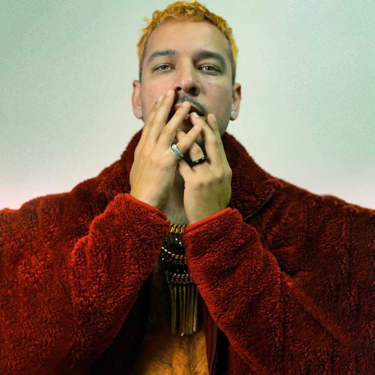 Vuelve Patiño a Costa Rica con su nuevo EP ''Pensé que te hacía feliz''