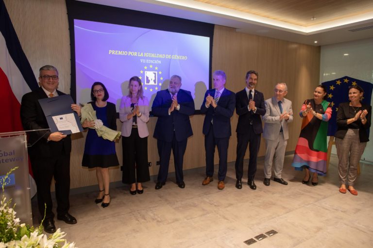 Unión Europea premia a Fundación Paniamor por su trabajo en igualdad de género