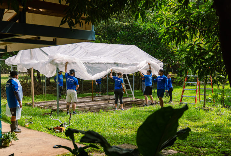 Reserva Conchal impulsa huerta sostenible que mejora la nutrición de familias en Guanacaste