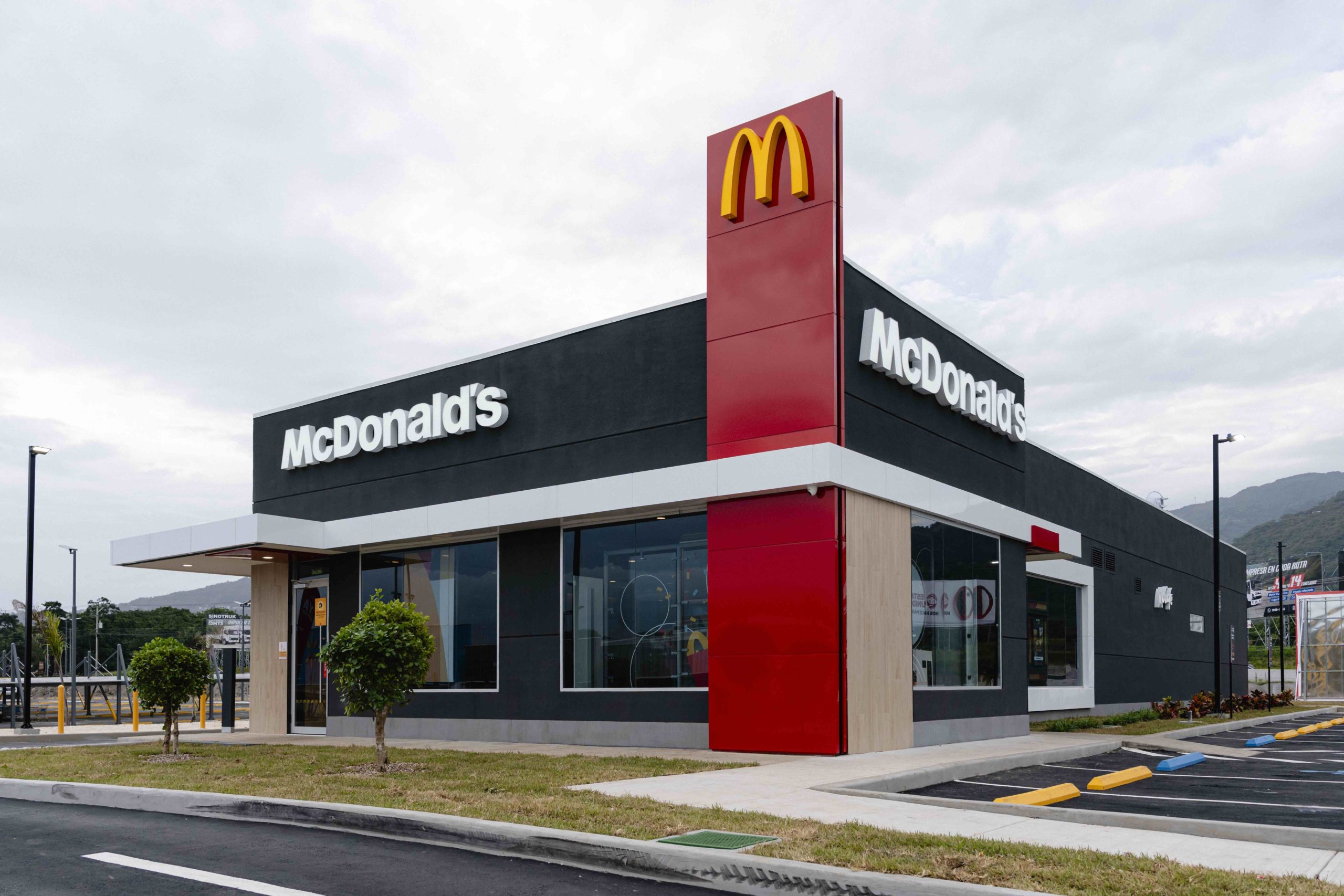 Imagen principal del artículo: McDonald’s Costa Rica anuncia gira navideña para celebrar su 55 aniversario