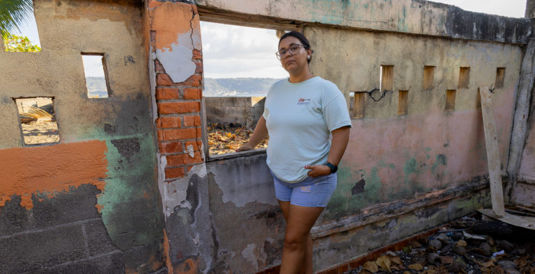 Cuando el mar se sale: fotoreportaje sobre el impacto del cambio climático en la comunidad de Caldera, Puntarenas