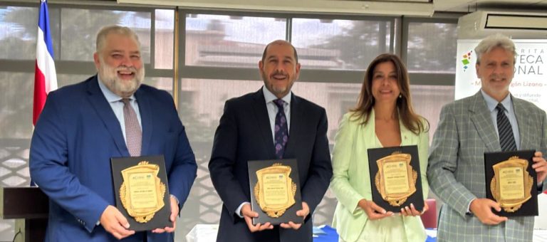 Embajada de Italia en Costa Rica recibe reconocimiento por su labor en diplomacia cultural