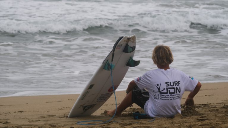 Por primera vez en la historia, el surf es parte de los Juegos Deportivos Nacionales