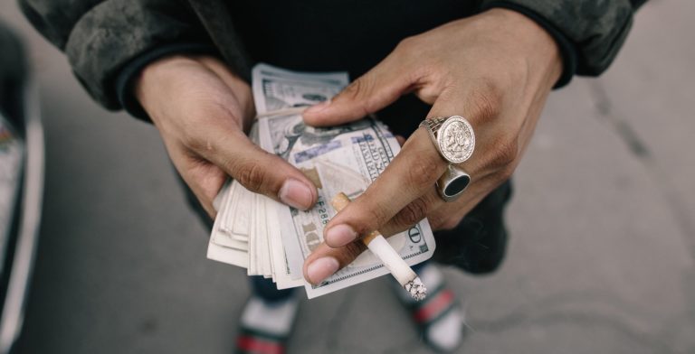 ¿Una economía triple?