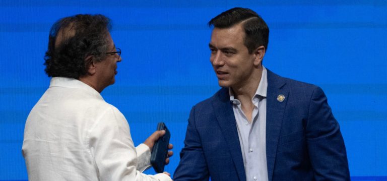 Colombia y Ecuador se aplican aranceles del 30% y tensan su relación comercial