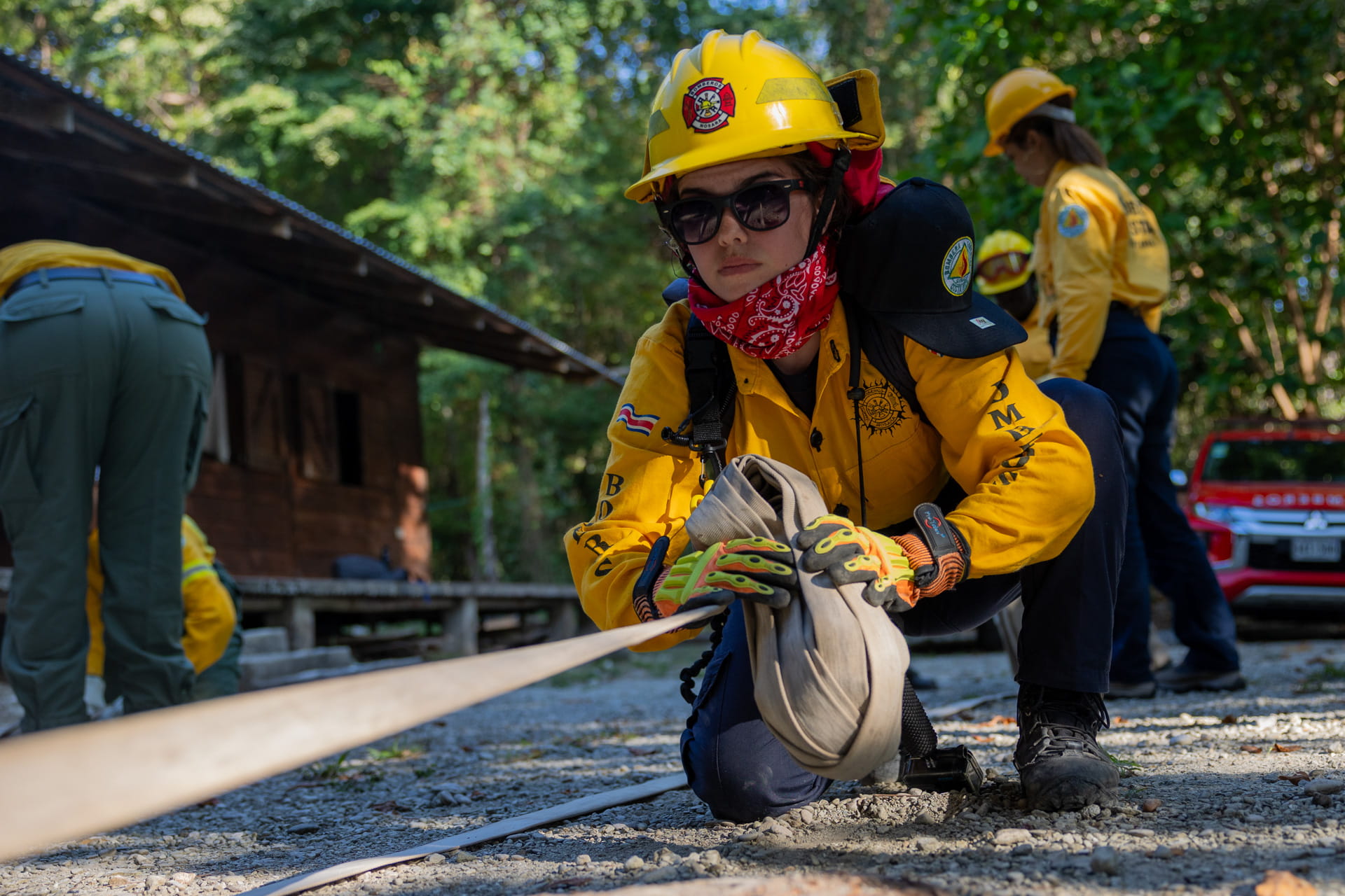 Imagen principal del artículo: Canadá apoya el fortalecimiento de mujeres bomberas forestales en Costa Rica