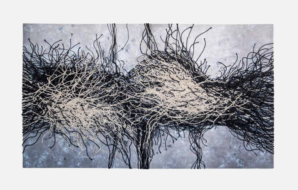 Museo Calderón Guardia inaugura la exposición textil “Enraizada: Donde el miedo se desvanece”