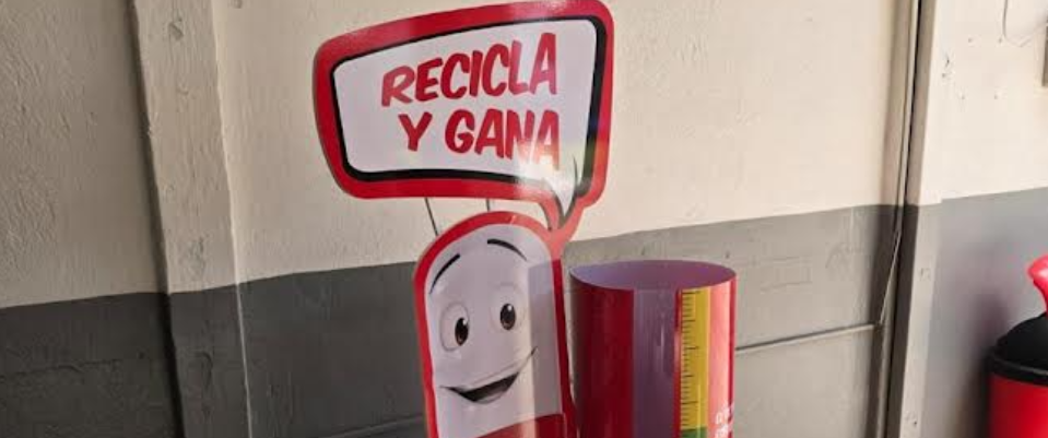 Imagen principal del artículo: Henkel transforma a más de 2.400 estudiantes en "Agentes de Cambio" mediante el reciclaje de tubos de goma