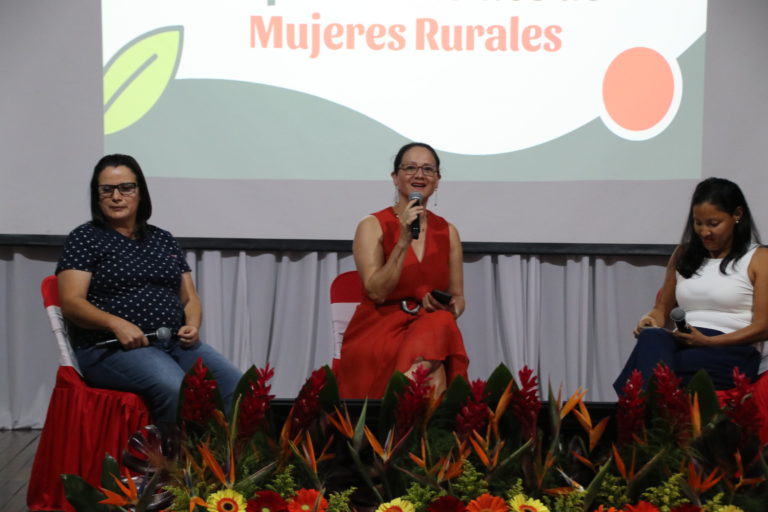 Programa abre convocatoria para impulsar emprendimientos rurales liderados por mujeres en la Región Brunca