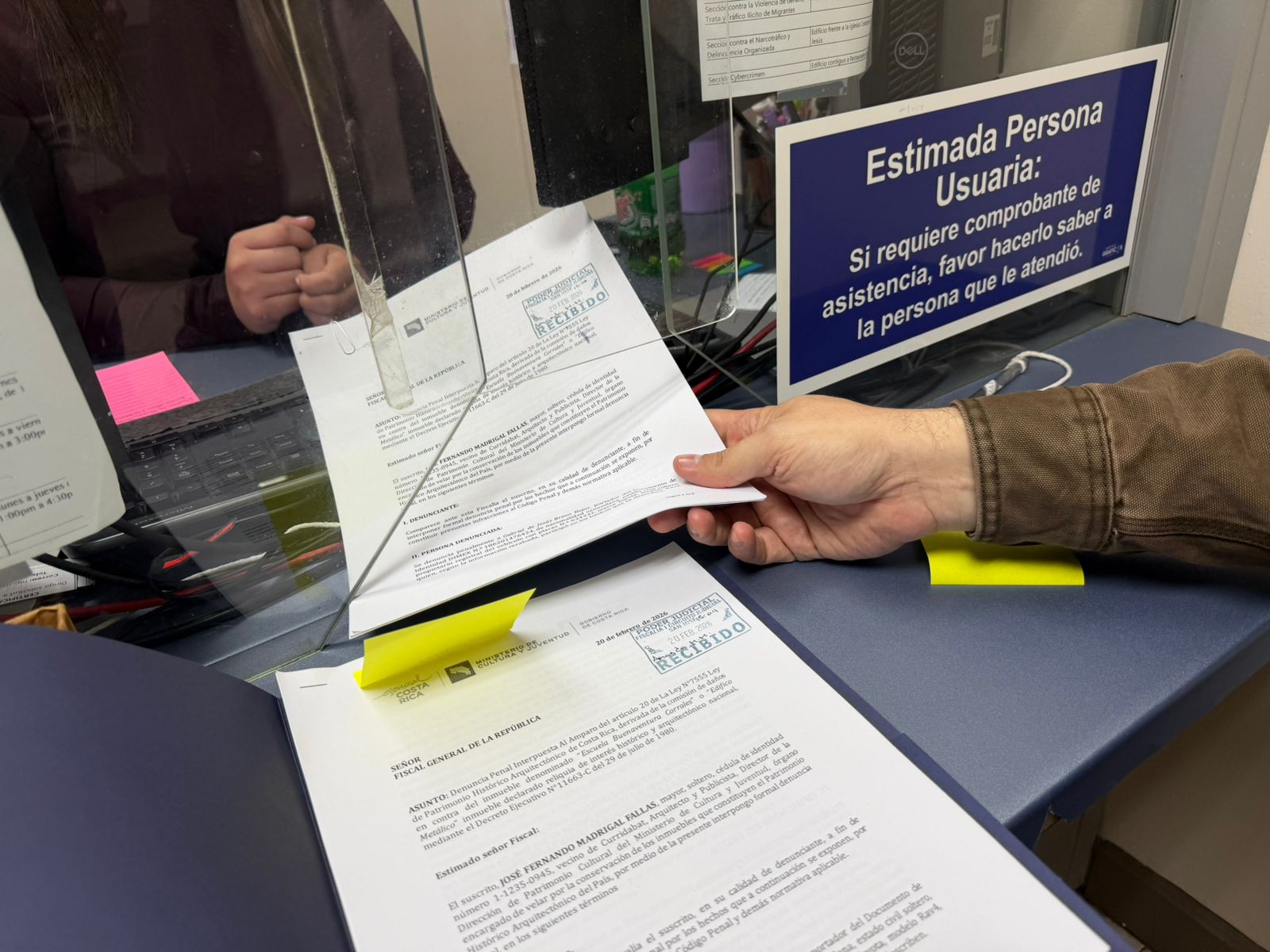 Imagen principal del artículo: Inspección técnica confirma daños estructurales en el Edificio Metálico tras accidente de tránsito