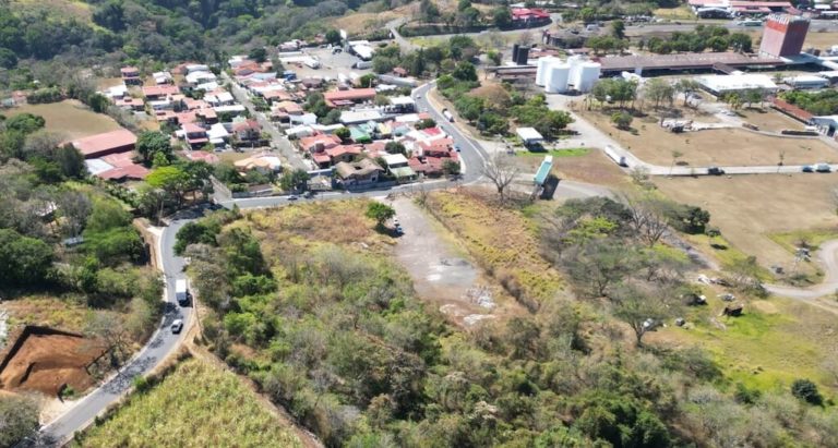 UNA anuncia la creación de un nuevo campus universitario en Grecia de Alajuela
