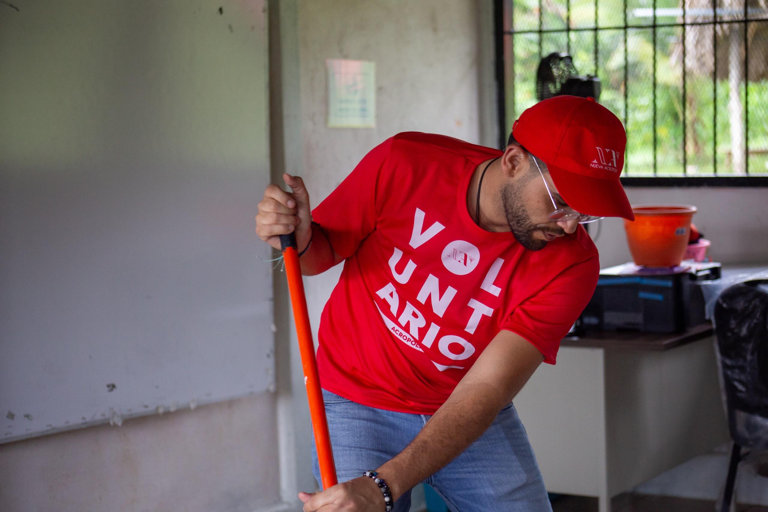 Imagen principal del artículo: Nueva Acrópolis mantiene apoyo educativo en comunidad Cabécar de Bajo Chirripó