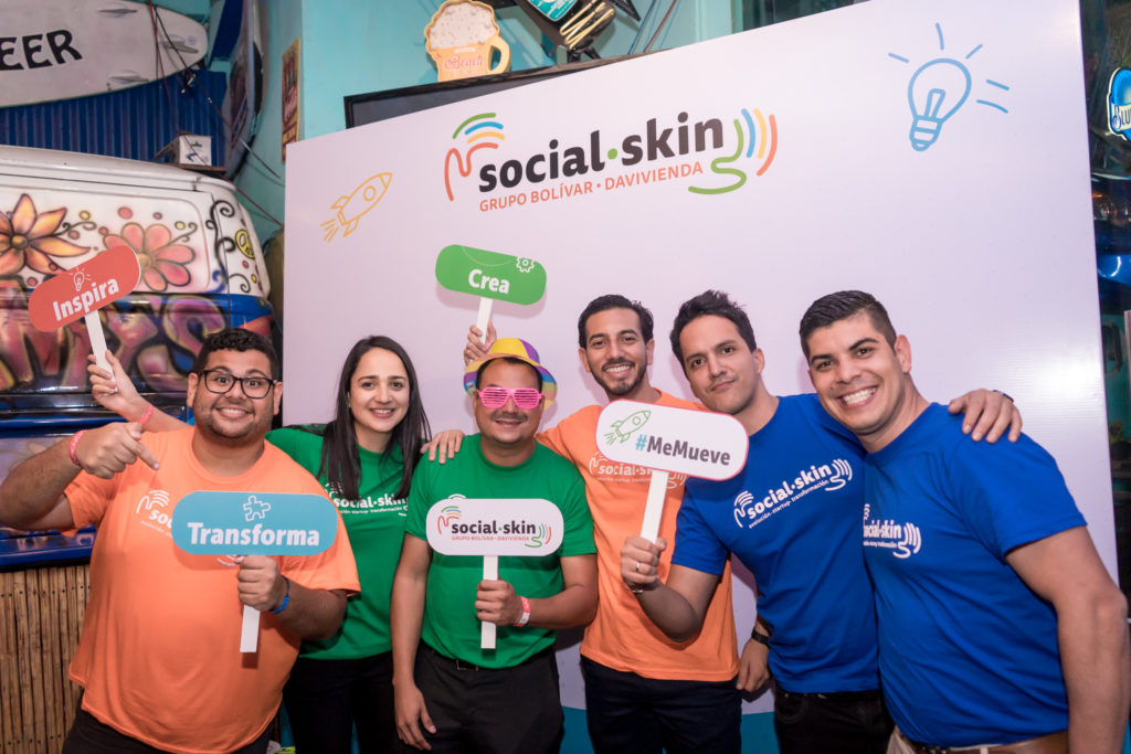Emprendedores jóvenes podrán optar por hasta $12.000 en nueva edición de "Social Skin"