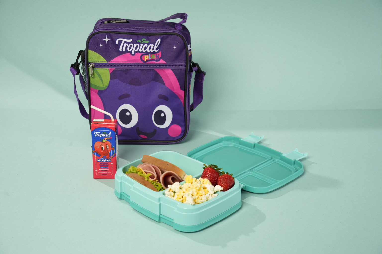 Imagen principal del artículo: Tropical Play amplía su portafolio con nuevo sabor de Manzana de cara al regreso a clases