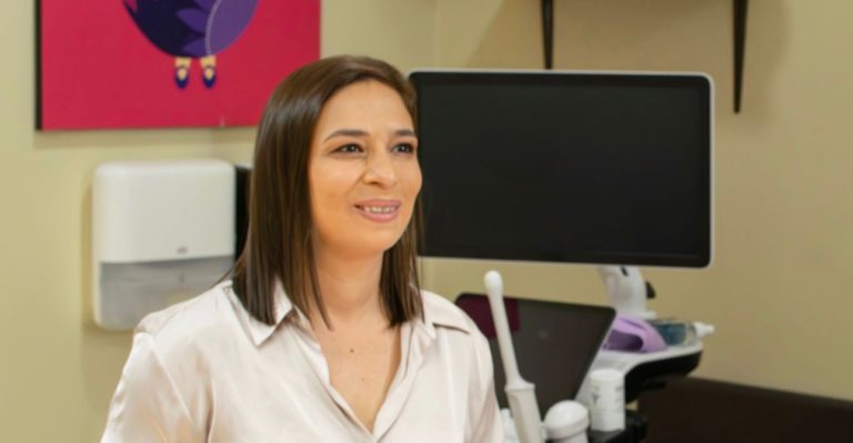 Hormonas en la menopausia: especialista afirma que mejoran la calidad de vida con control médico adecuado