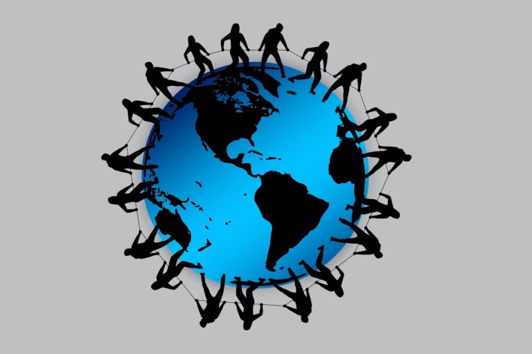 Populismo, miedo social y el voto por el poder sin límites en América Latina