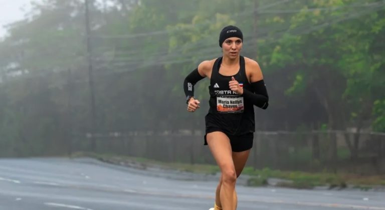 Joven atleta tica María Nellys Chaves firmó doble podio en un mismo fin de semana