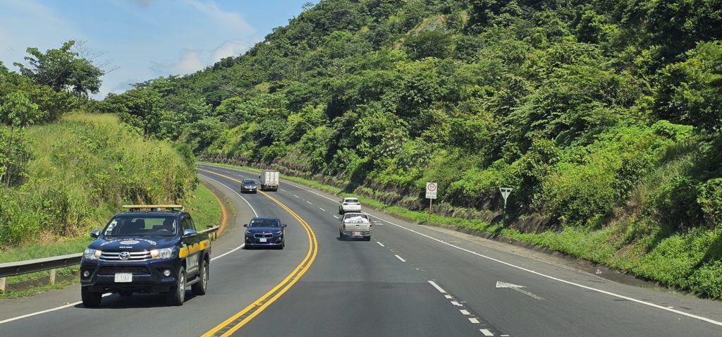 Reversibilidad en Ruta 27 facilitará retorno de vacacionistas el 5 de abril