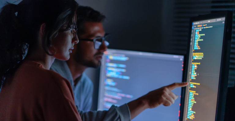 Estas son las cinco profesiones digitales que más están buscando las empresas en Costa Rica