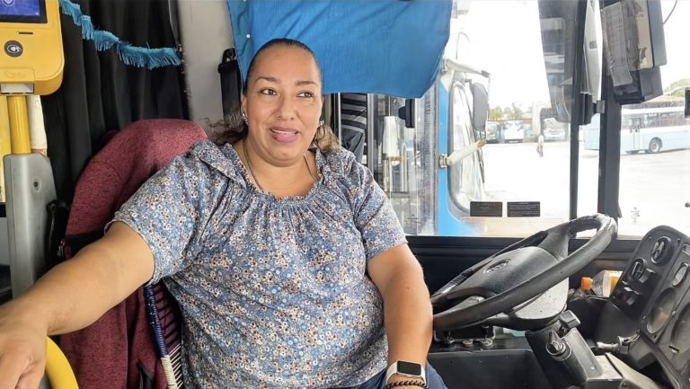 Canatrans presenta video “Tenía que ser mujer…” para visibilizar el aporte femenino en el sector transporte