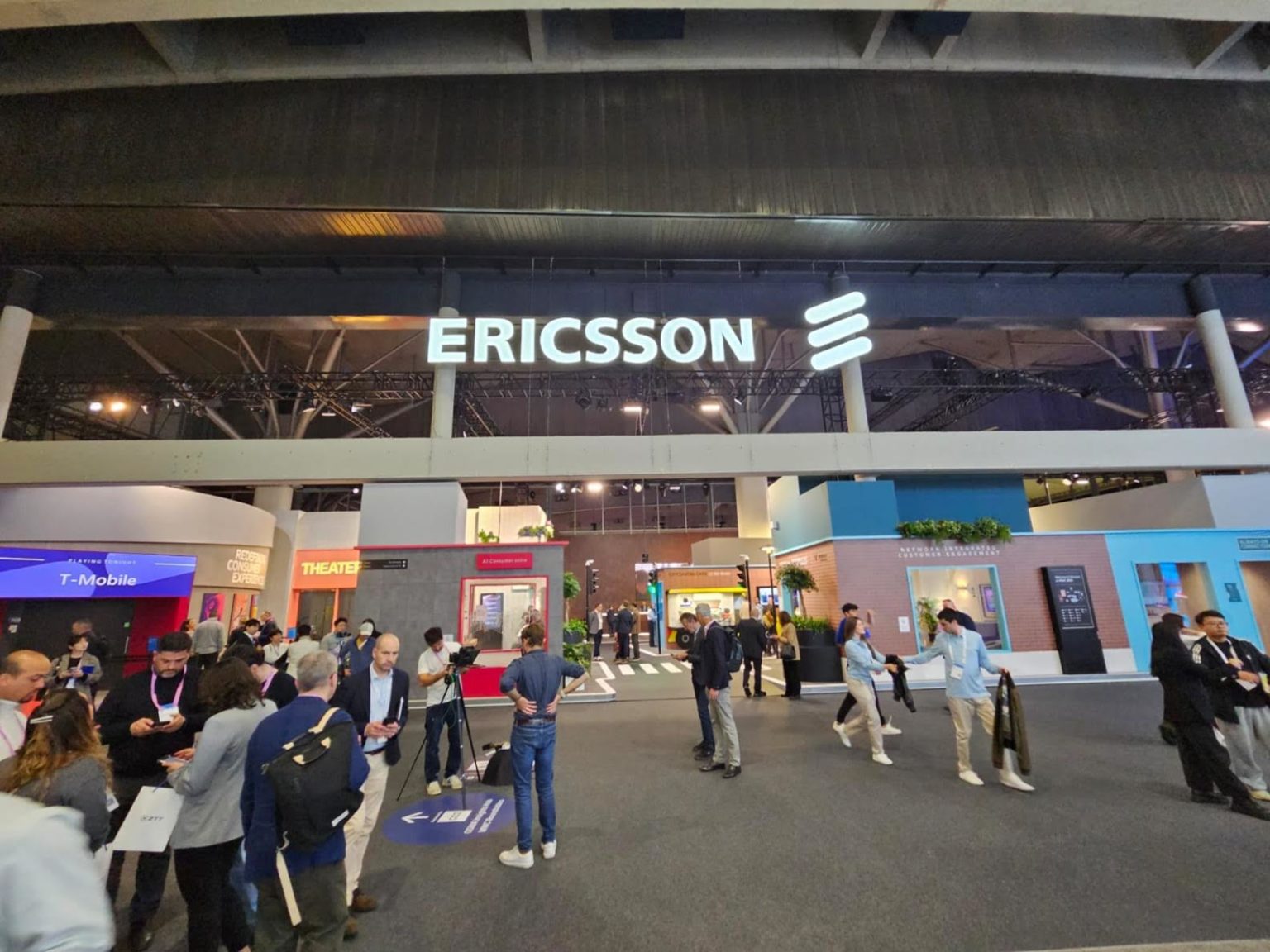 Imagen principal del artículo: Ericsson destaca el papel del 5G Standalone y presenta avances en 6G durante el MWC 2026