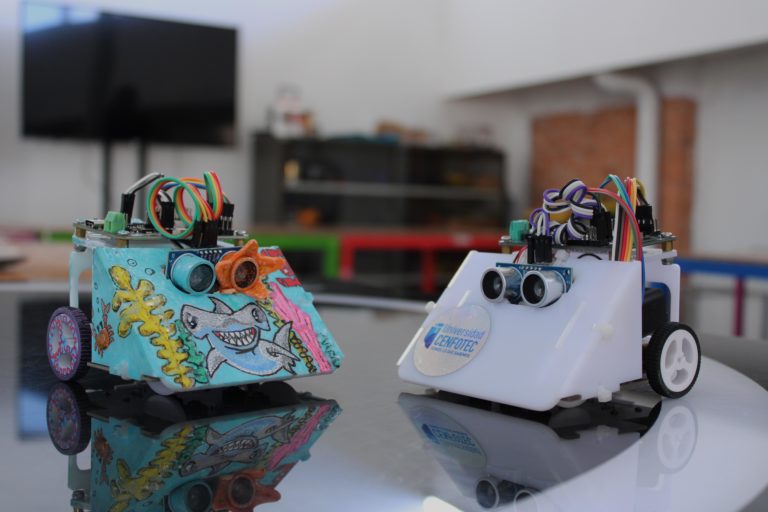 Universidad Cenfotec abre convocatoria para el Sumobot 2026