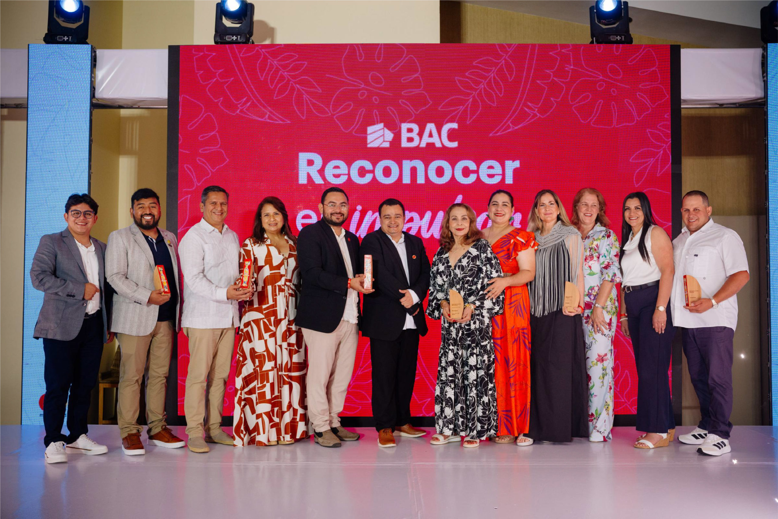Imagen principal del artículo: BAC refuerza su compromiso con las pymes de América Central a través de Pyme Positiva