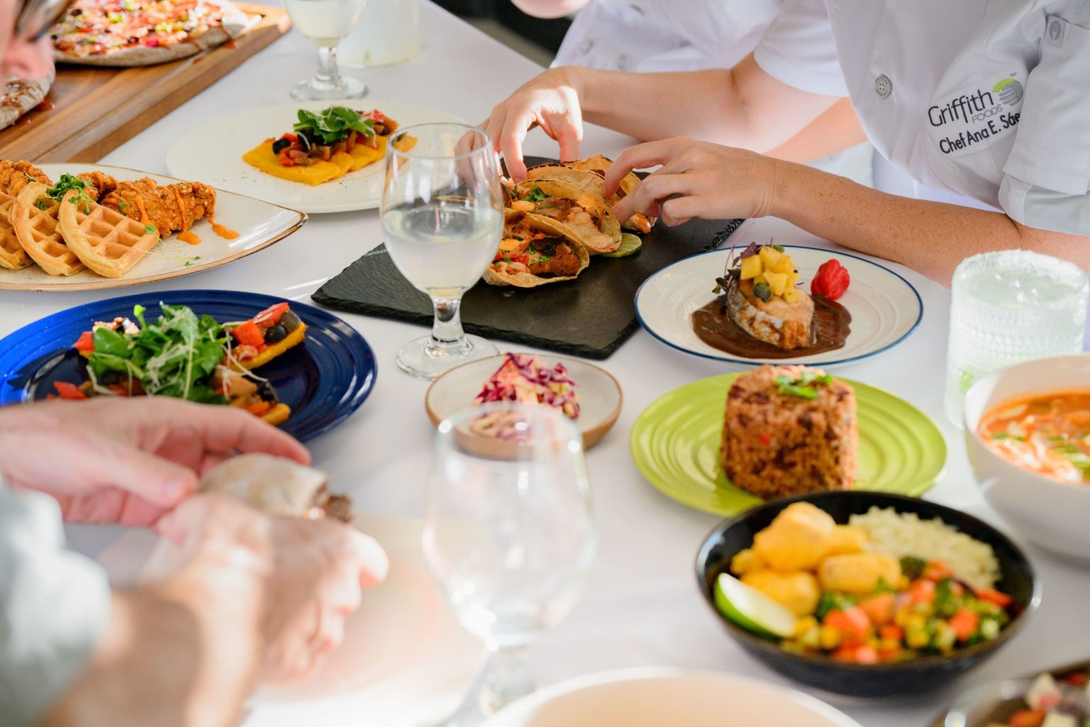 Imagen principal del artículo: Nutrición basada en ciencia y sostenibilidad: industria alimentaria se dirige hacia 2030 con un enfoque regenerativo